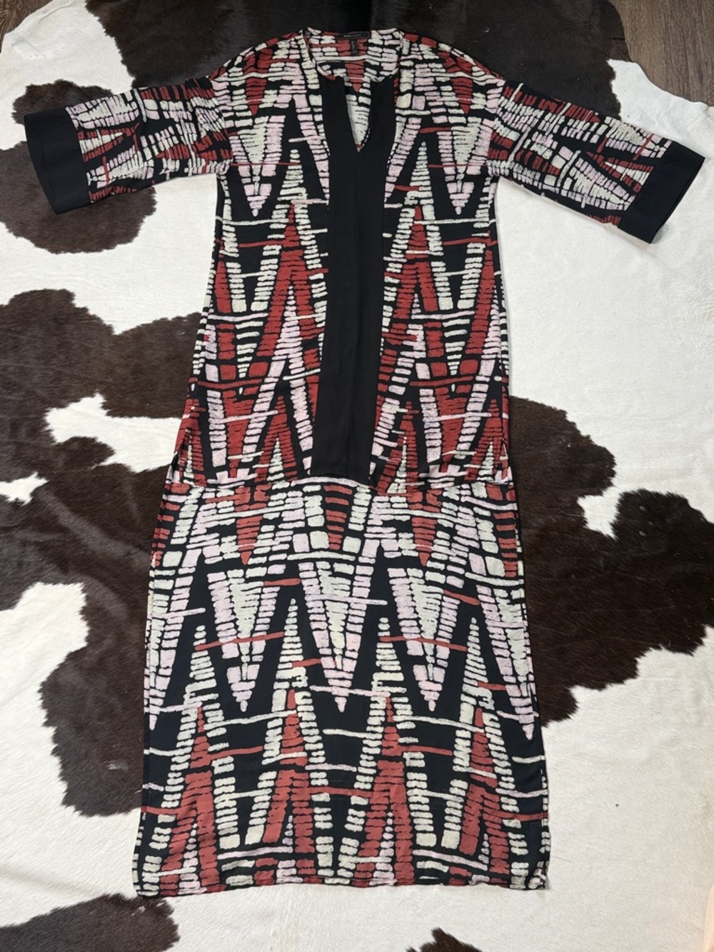 BCBG Maxazria Black & Rust Geometric Maxi High Low Dress